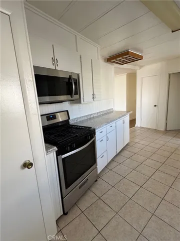 38441 Via Escarlata, Murrieta, California 92563