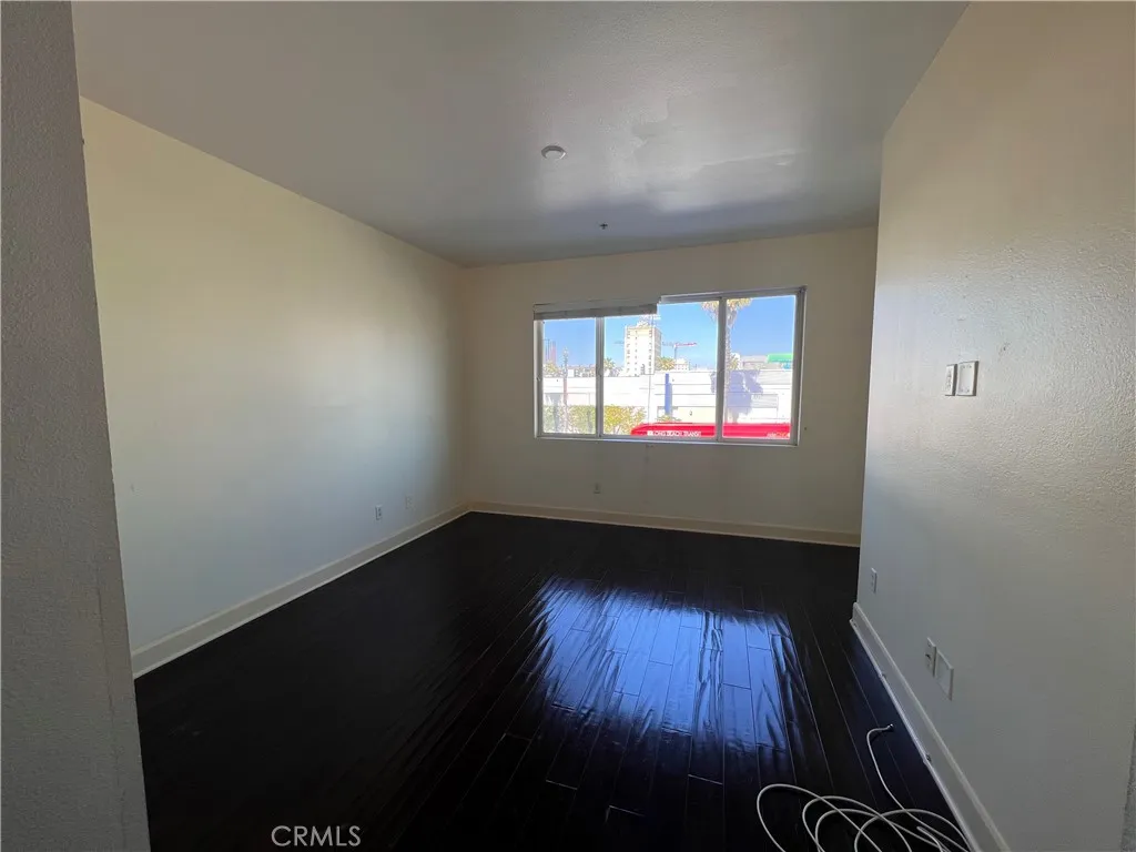 300 E 4th Street 124, Long Beach, California 90802 home-pic-20