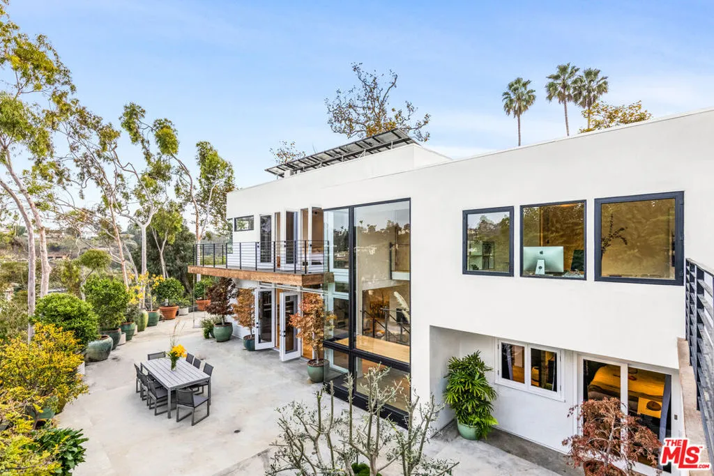 354 Amalfi Drive, Santa Monica, California 90402 home-pic-21
