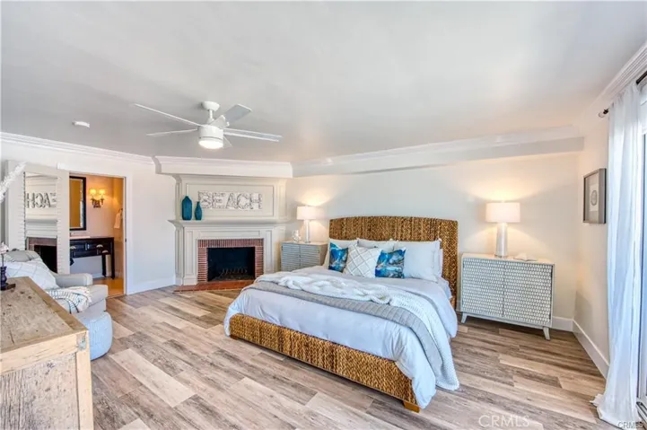 Warm and cozy for those breezy beach nites.