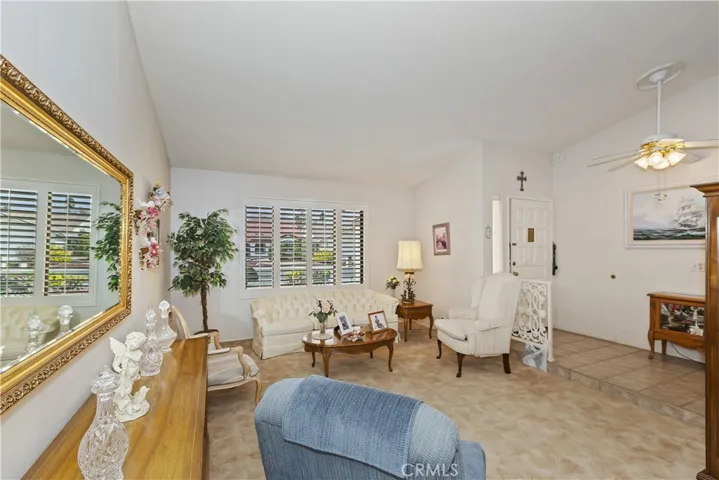 1360 Hickory Drive, Hemet, California 92545