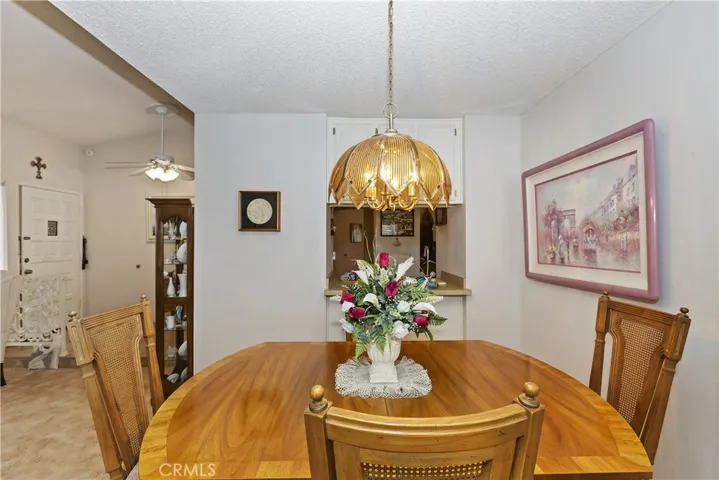 1360 Hickory Drive, Hemet, California 92545