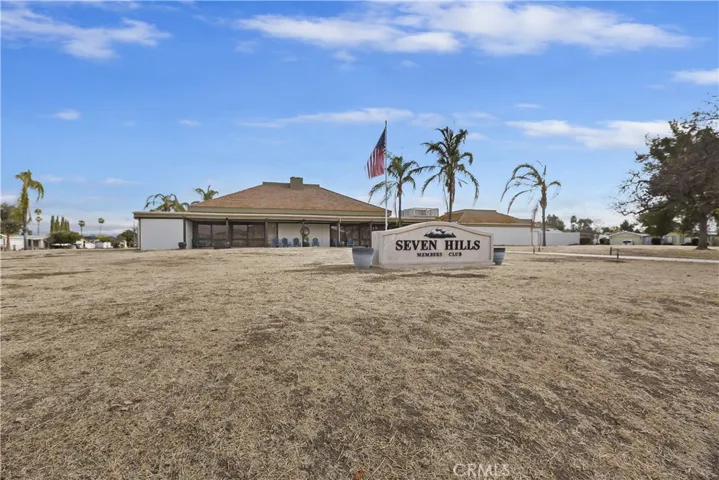 1360 Hickory Drive, Hemet, California 92545