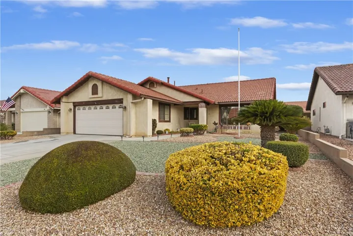 1360 Hickory Drive, Hemet, California 92545