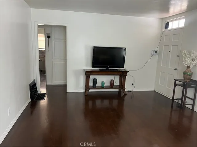 5044 Ashworth Street, Lakewood, California 90712