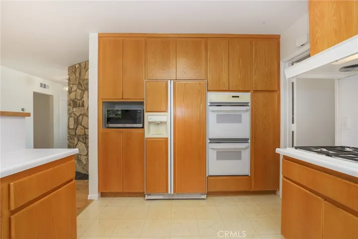 32322 Conqueror Drive, Rancho Palos Verdes, California 90275
