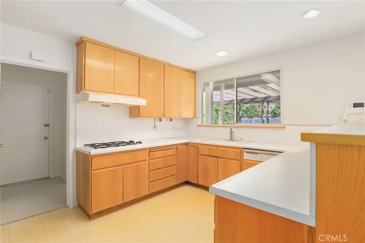 32322 Conqueror Drive, Rancho Palos Verdes, California 90275