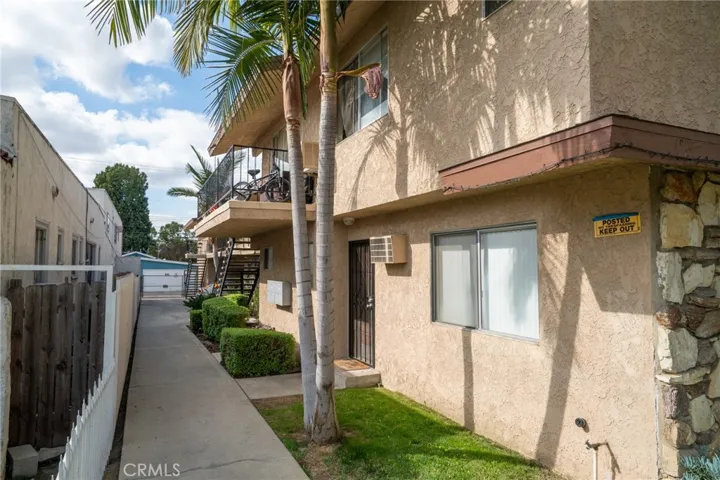 7757 Comstock Avenue, Whittier, California 90602