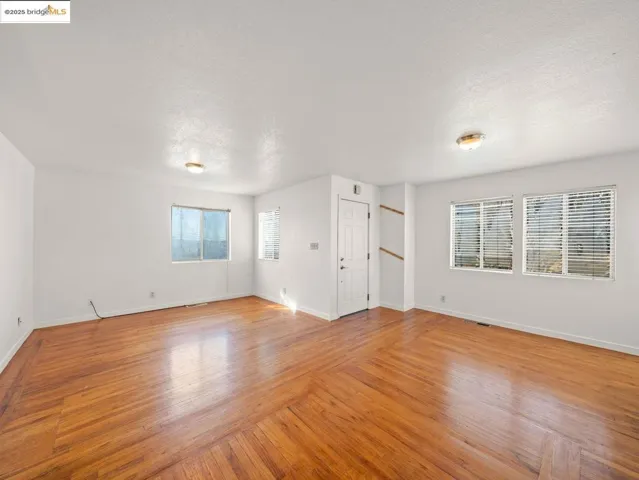 1529 Poplar Ave, Richmond, California 94805