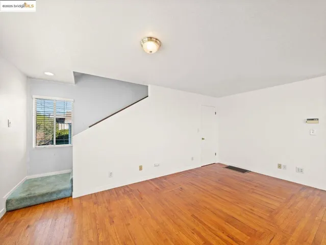 1529 Poplar Ave, Richmond, California 94805