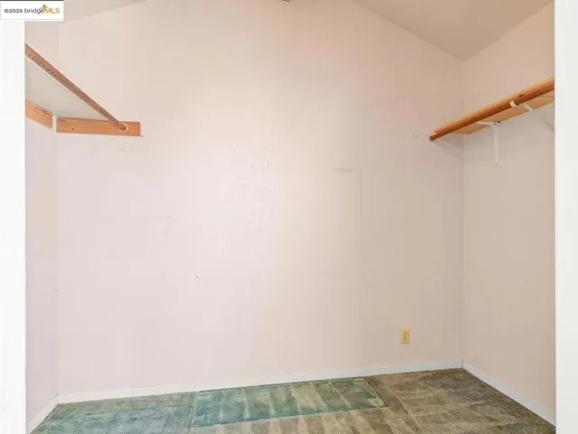 1529 Poplar Ave, Richmond, California 94805