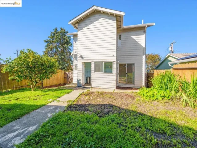 1529 Poplar Ave, Richmond, California 94805