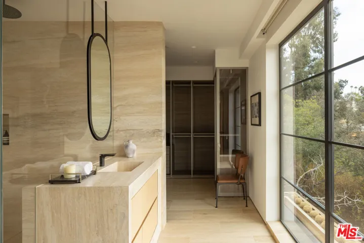 879 Linda Flora Drive, Los Angeles, California 90049