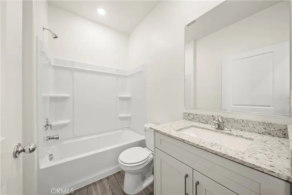 42502 Isla Court, Indio, California 92201 home-pic-15