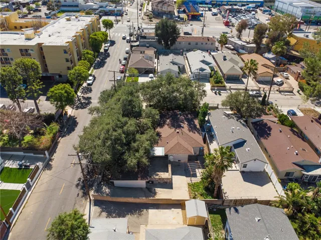 8207 Grenoble Street, Sunland, California 91040
