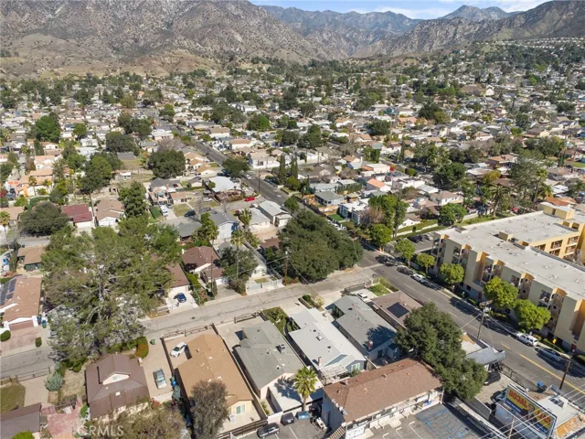 8207 Grenoble Street, Sunland, California 91040