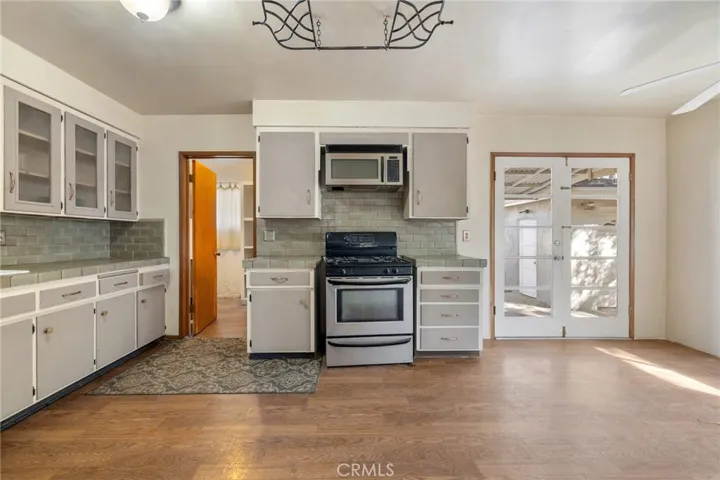 8207 Grenoble Street, Sunland, California 91040