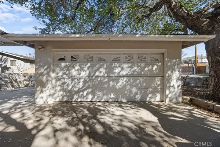 8207 Grenoble Street, Sunland, California 91040