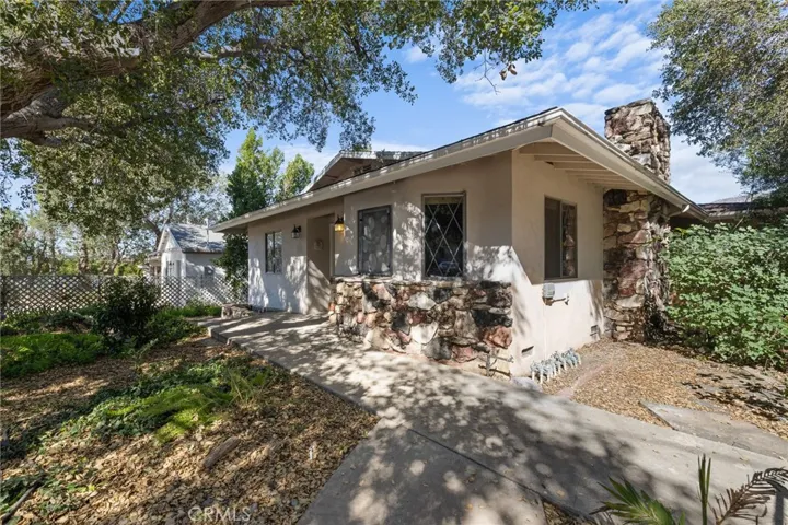 8207 Grenoble Street, Sunland, California 91040