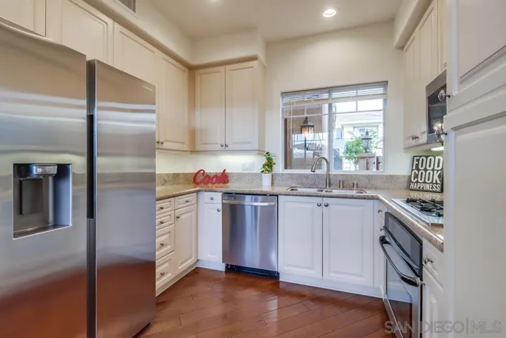 12440 Ruette Alliante, San Diego, California 92130
