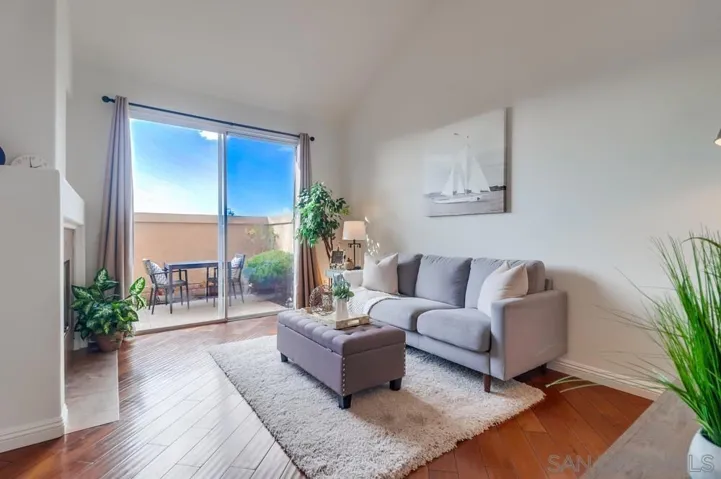 12440 Ruette Alliante, San Diego, California 92130