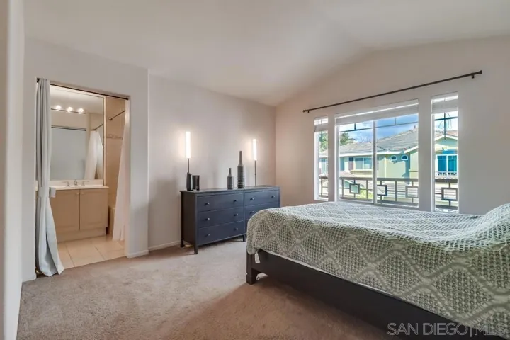 12440 Ruette Alliante, San Diego, California 92130