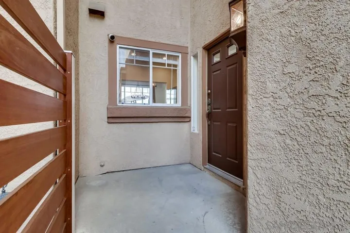 12440 Ruette Alliante, San Diego, California 92130