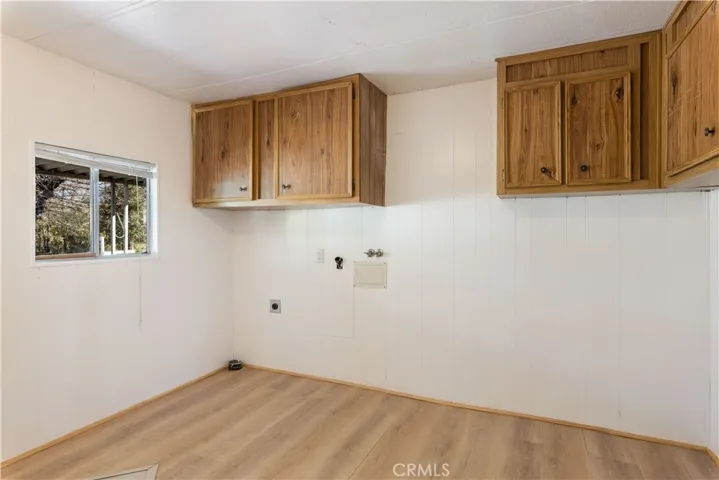 utility/laundry room