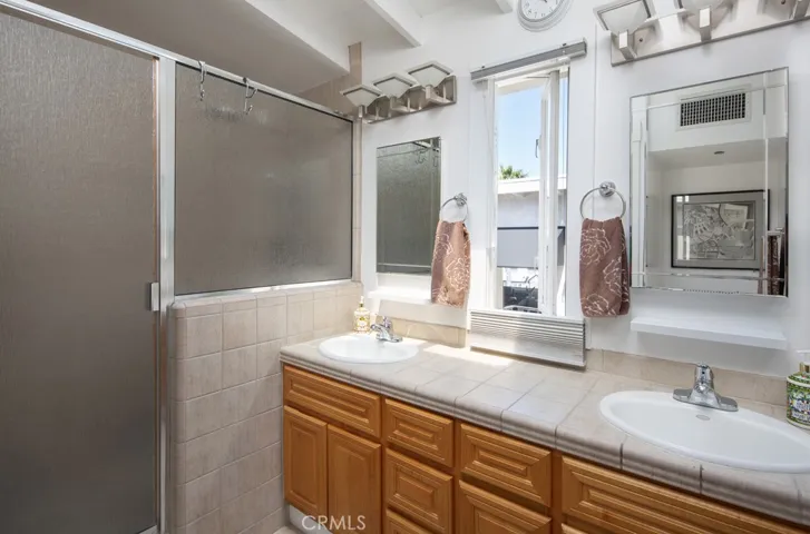 612 Poppy Avenue, Corona Del Mar, California 92625