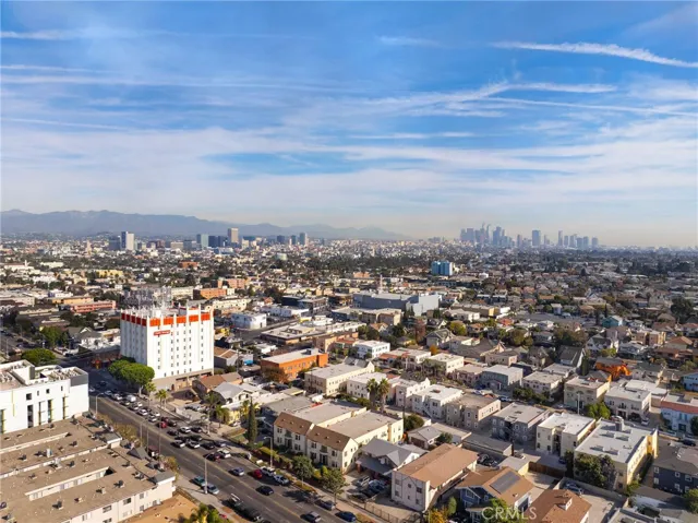 1338 Crenshaw Boulevard, Los Angeles, California 90019