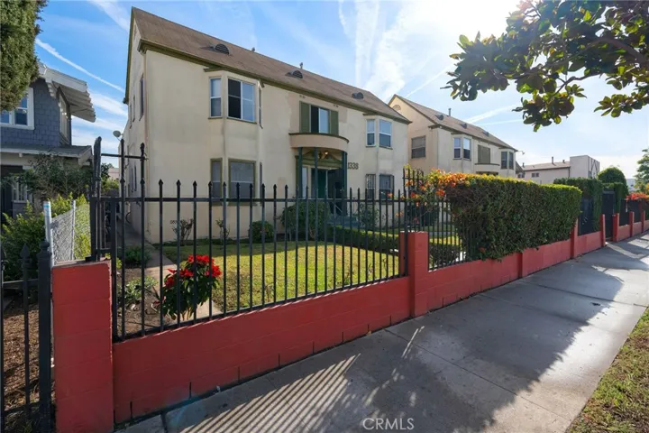 1338 Crenshaw Boulevard, Los Angeles, California 90019