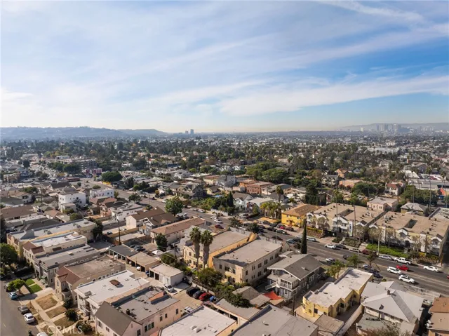 1338 Crenshaw Boulevard, Los Angeles, California 90019