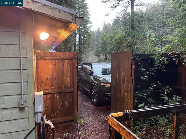 875 Cazadero Hwy, Cazadero, California 95421
