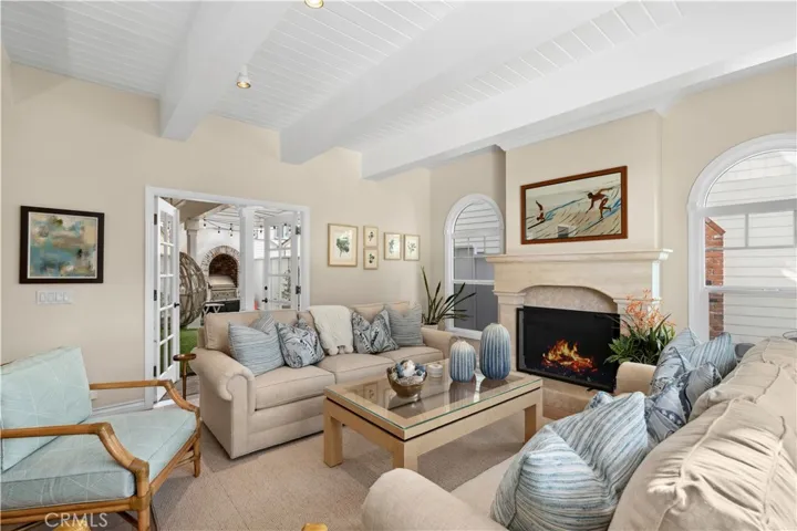 302 Narcissus Avenue, Corona Del Mar, California 92625