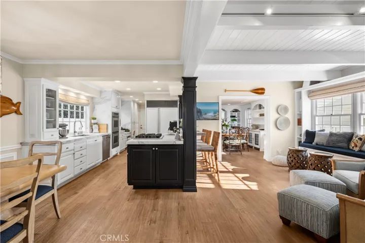 302 Narcissus Avenue, Corona Del Mar, California 92625