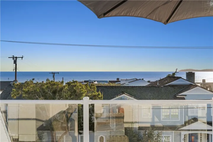 302 Narcissus Avenue, Corona Del Mar, California 92625