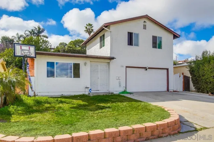 456 Braun Ave, San Diego, California 92114
