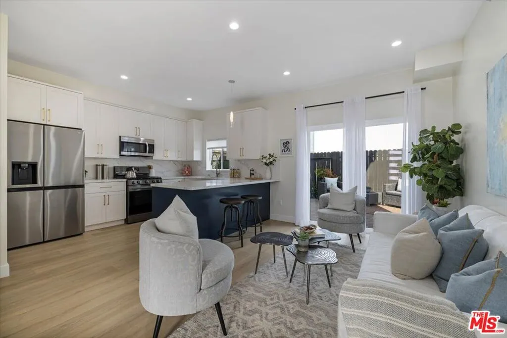 5413 Homeside Avenue, Los Angeles, California 90016 home-pic-22