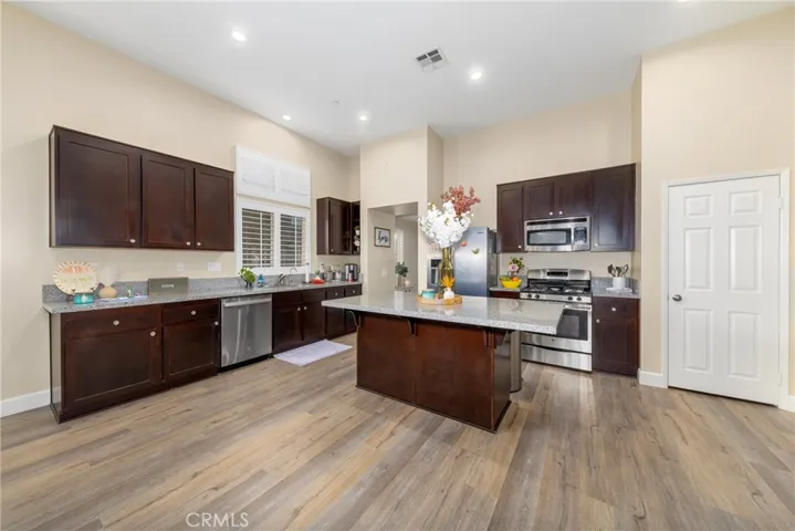 36219 Straightaway Drive, Beaumont, California 92223