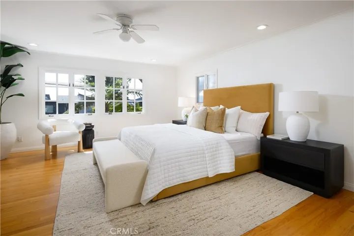 2130 Glenneyre Street, Laguna Beach, California 92651
