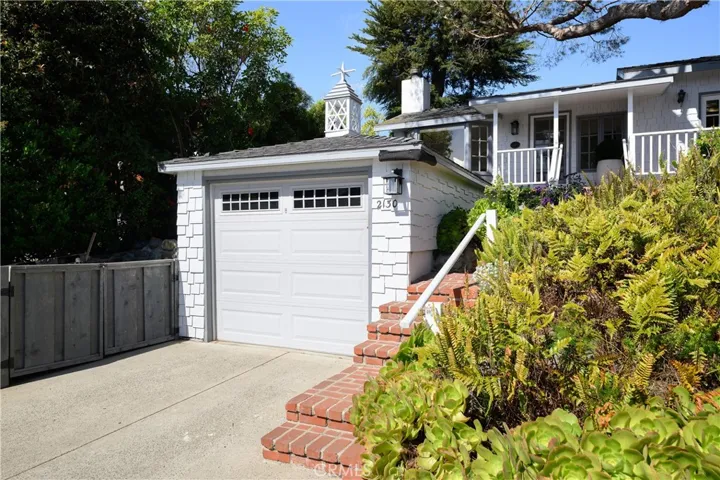 2130 Glenneyre Street, Laguna Beach, California 92651