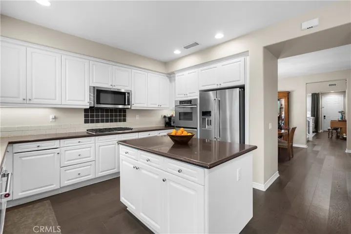 26844 Peppertree Drive, Valencia, California 91381