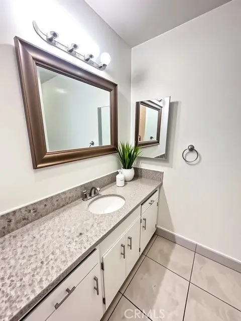 120 Alamitos Avenue 36, Long Beach, California 90802 home-pic-4