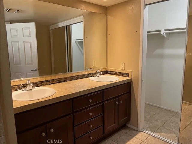 30121 Boat Haven Drive, Canyon Lake, California 92587