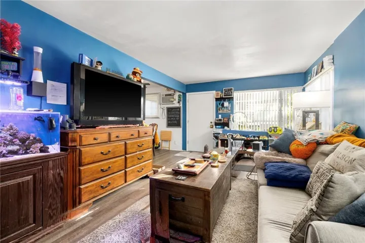 609 W Foothill Boulevard, Monrovia, California 91016