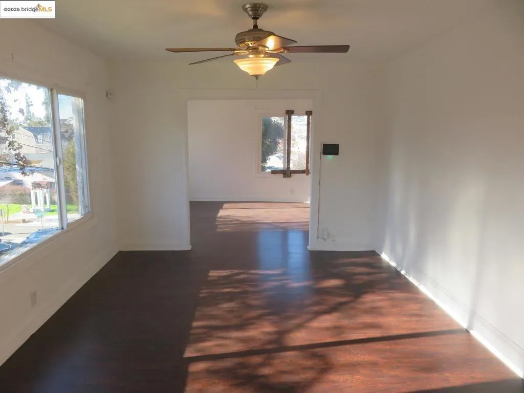 4510 San Carlos Ave, Oakland, California 94601 home-pic-15