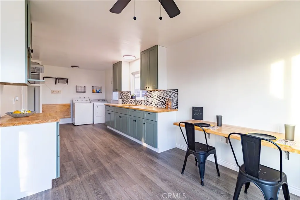 25542 Edgemont Drive, San Bernardino, California 92404 home-pic-3