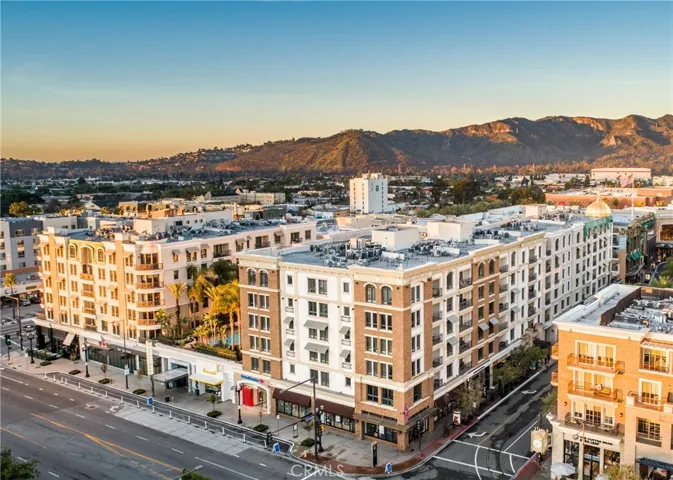 268 Caruso Avenue, Glendale, California 91210