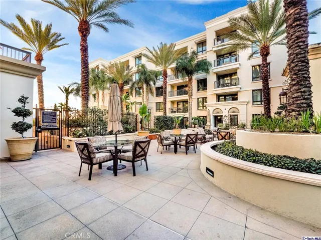 268 Caruso Avenue, Glendale, California 91210