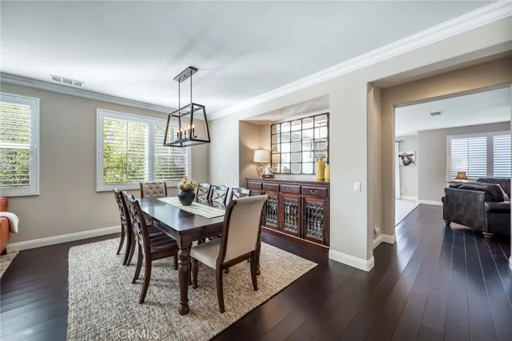 Formal Dining
